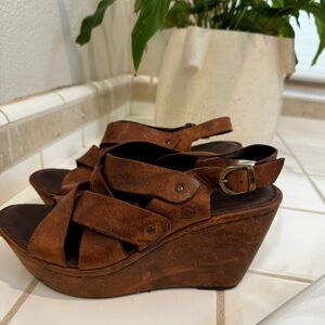 Born Brown Leather Crisscross Wedge Sandals with Buckle